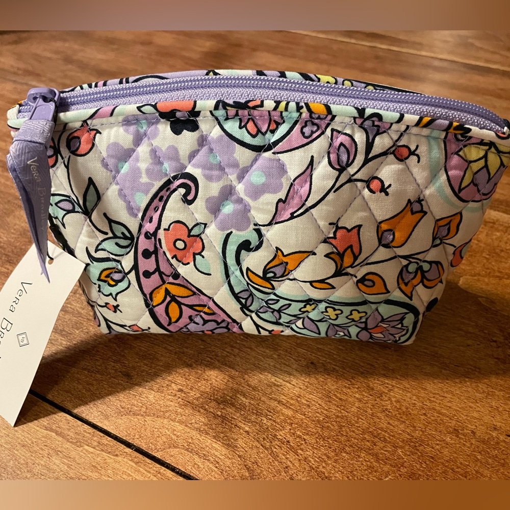 Vera Bradley Compact Travel Cosmetic bag NWT